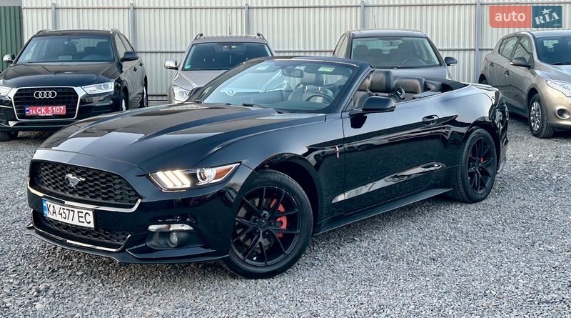 Кабріолет Ford Mustang 2015 в Мукачевому