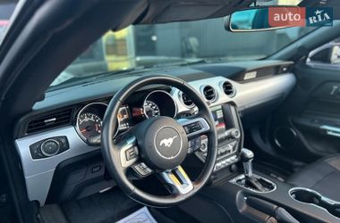 Кабріолет Ford Mustang 2015 в Мукачевому