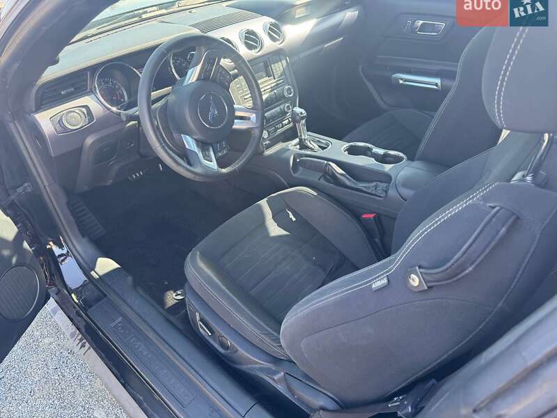 Купе Ford Mustang 2014 в Львове фото 11 Купе Ford Mustang 2014 в Львове