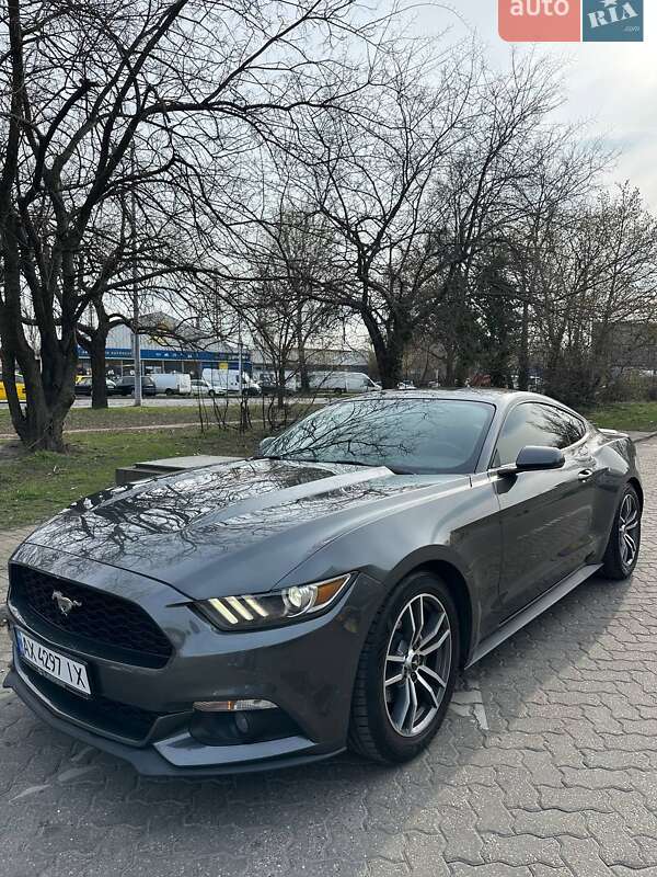 Купе Ford Mustang 2014 в Ужгороде