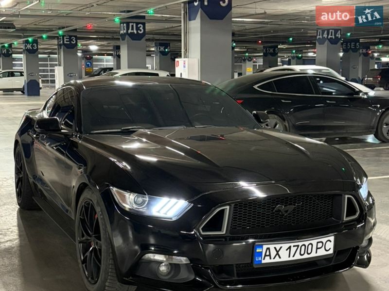 Купе Ford Mustang 2015 в Харькове фото 5 Купе Ford Mustang 2015 в Харькове