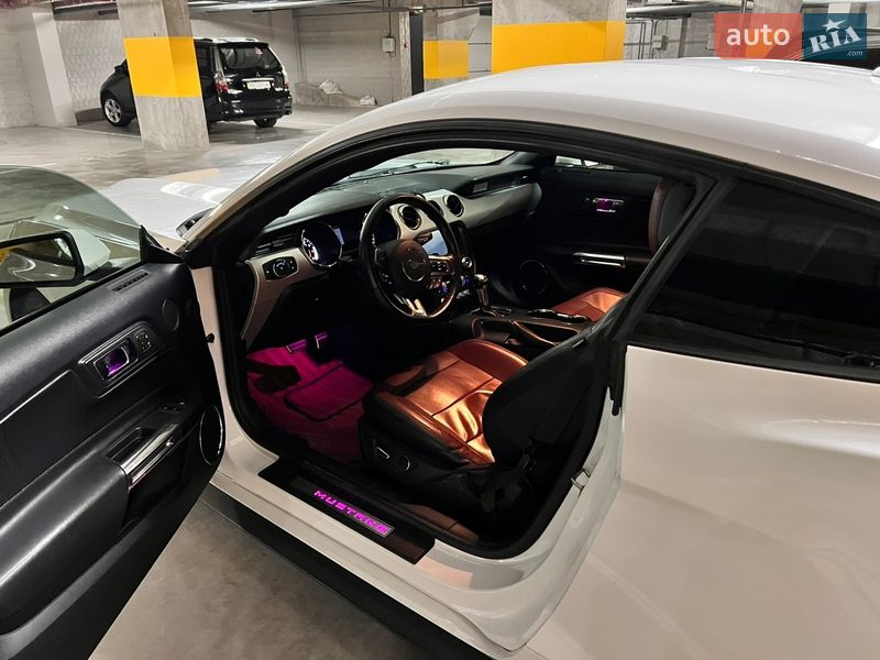Купе Ford Mustang 2015 в Дніпрі фото 10 Купе Ford Mustang 2015 в Дніпрі