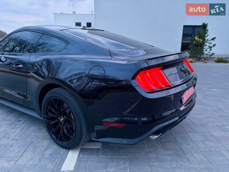 Купе Ford Mustang 2017 в Луцке фото 8 Купе Ford Mustang 2017 в Луцке