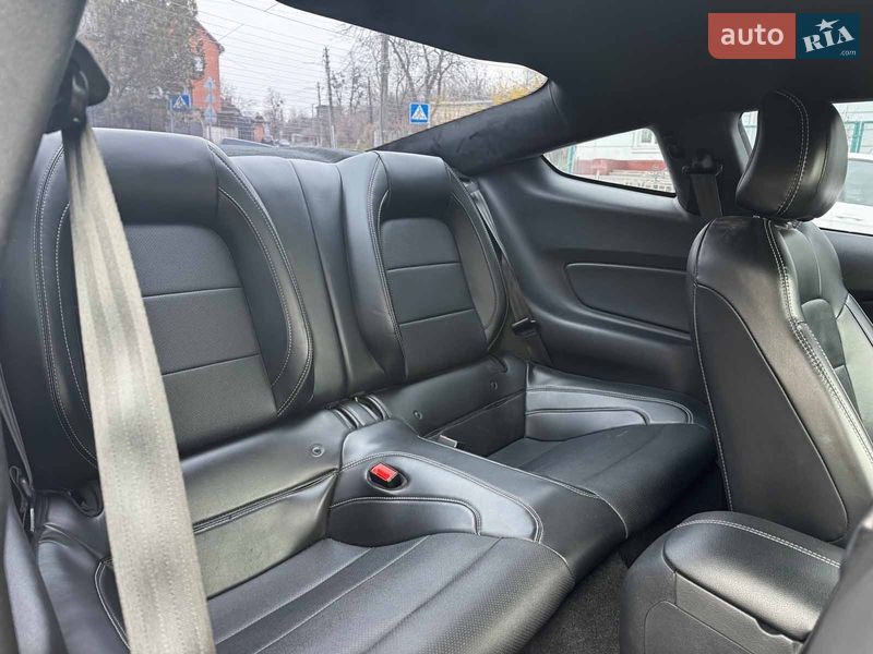 Купе Ford Mustang 2020 в Киеве фото 31 Купе Ford Mustang 2020 в Киеве