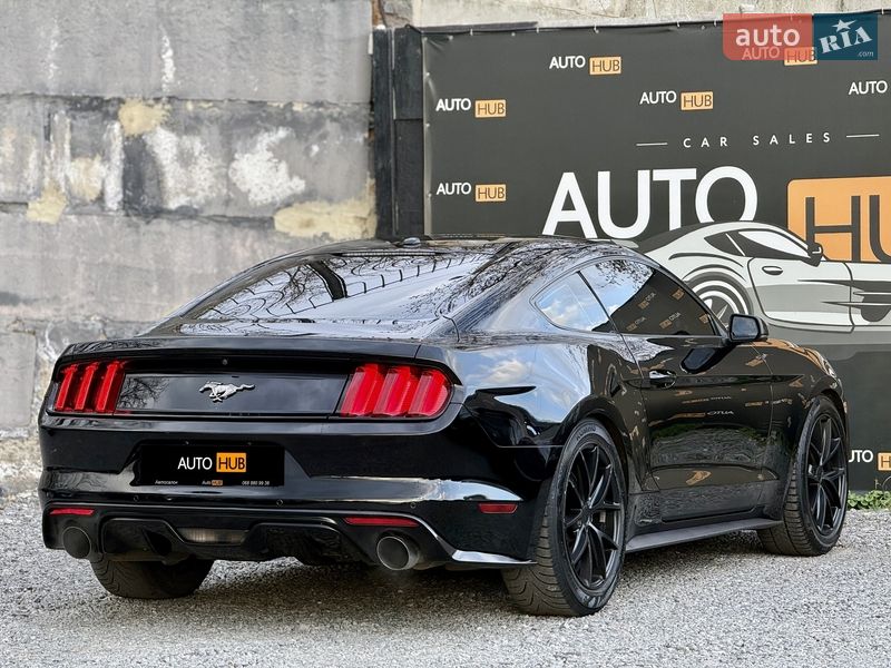 Купе Ford Mustang 2015 в Харкові