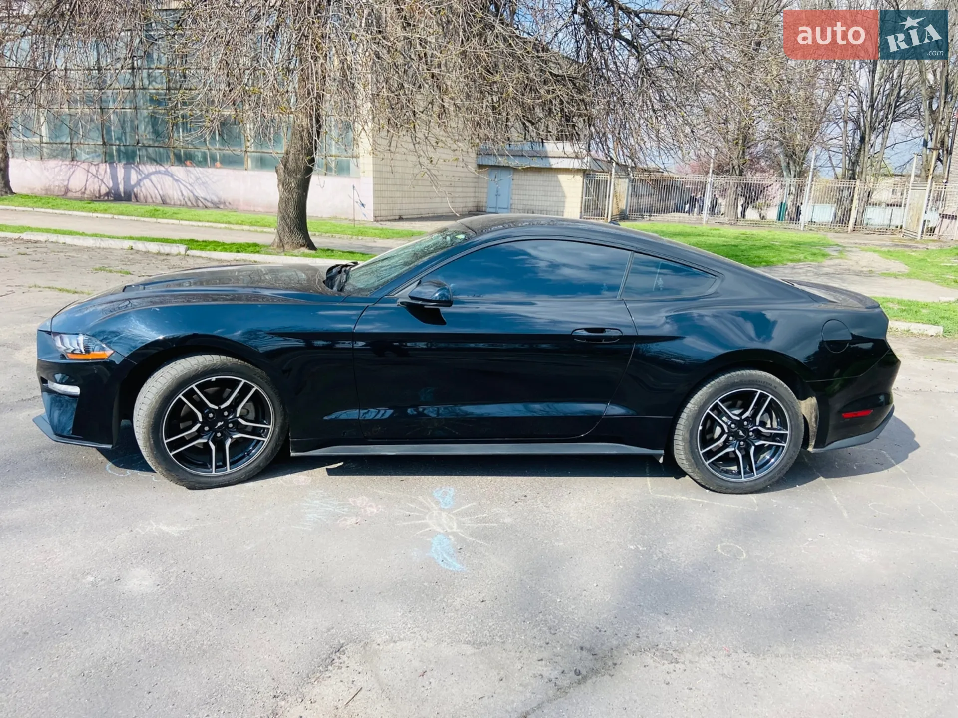 2017 Ford Mustang - мініатюра 12