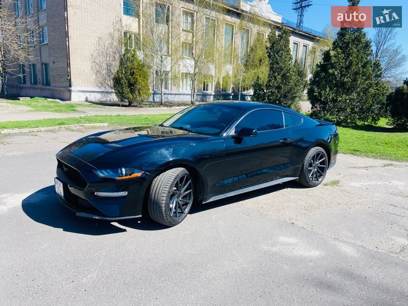 Купе Ford Mustang 2017 в Каменском