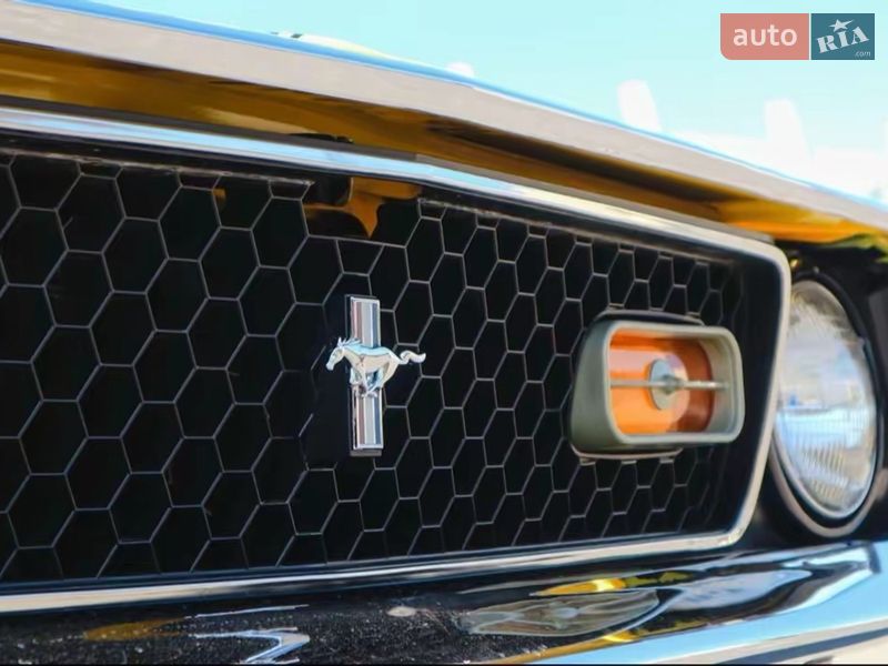 Купе Ford Mustang 1971 в Киеве