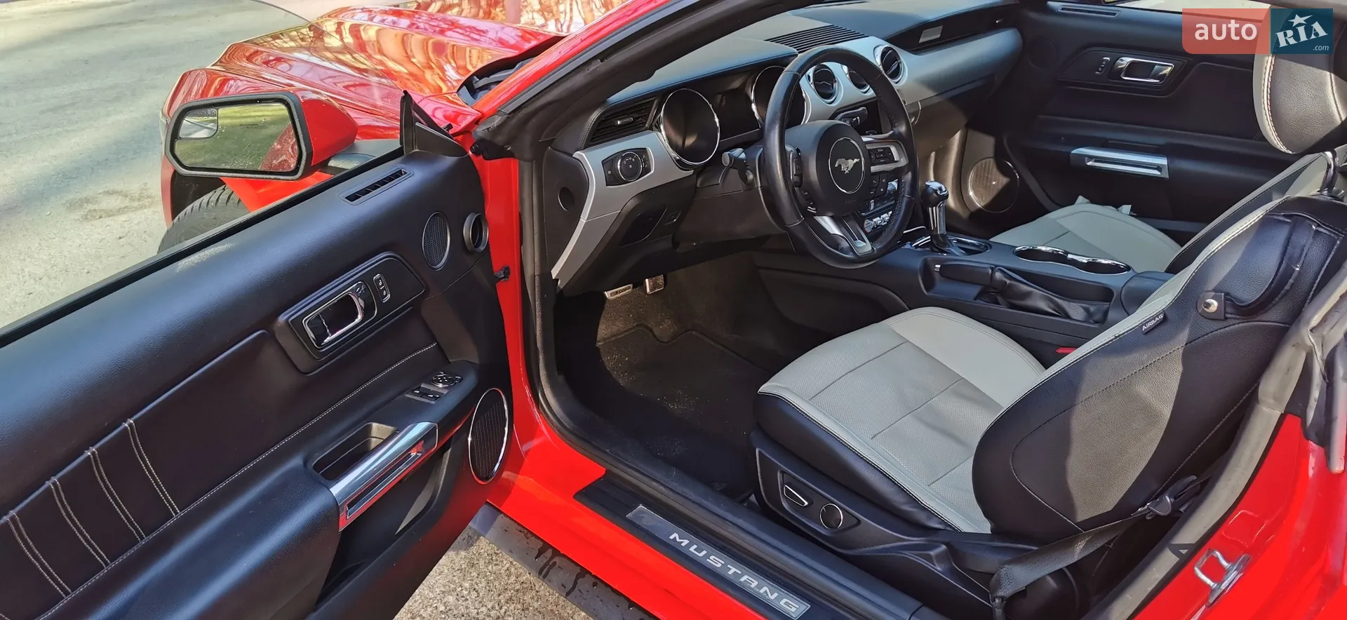 2017 Ford Mustang - мініатюра 5