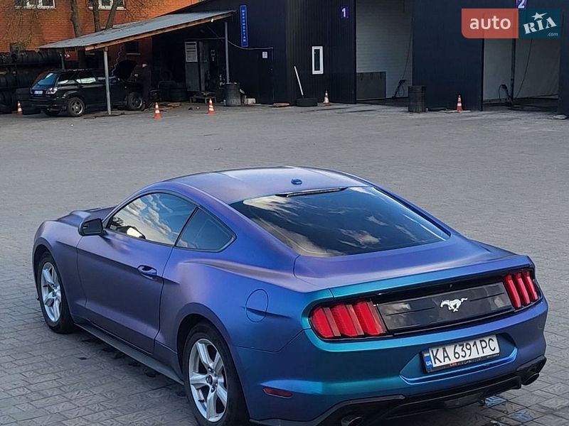 Купе Ford Mustang 2018 в Києві