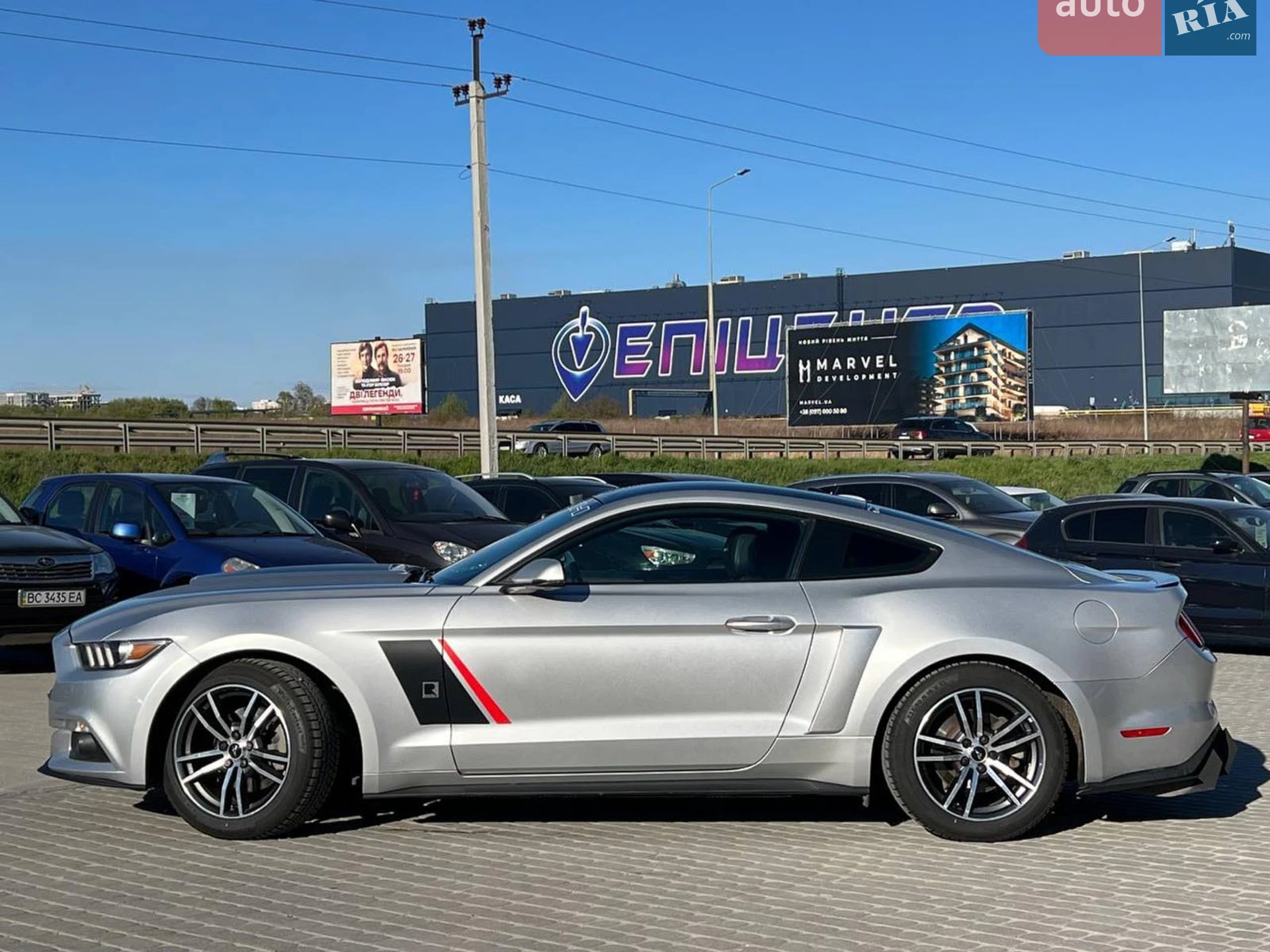 2017 Ford Mustang - мініатюра 5