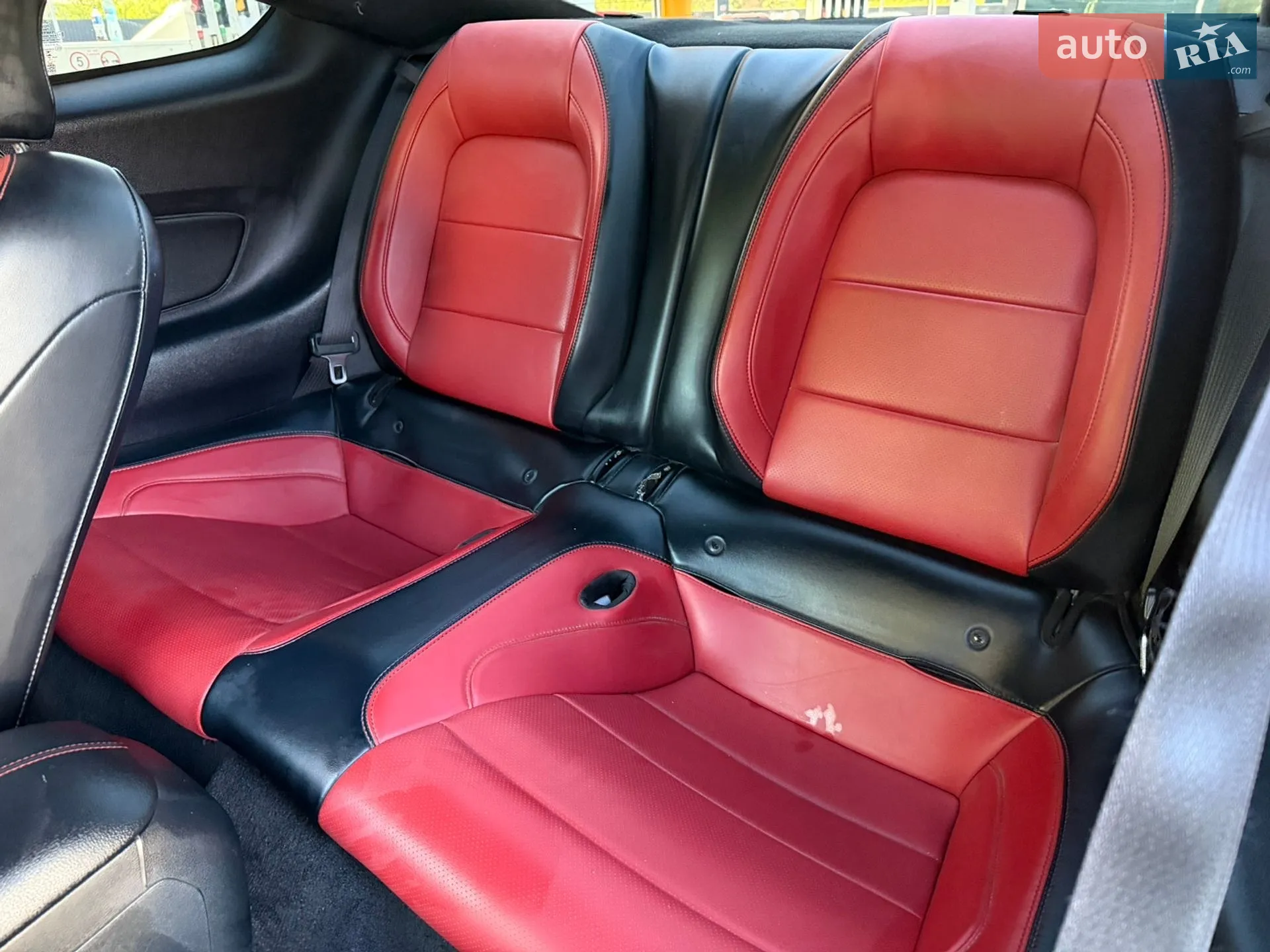 2015 Ford Mustang - мініатюра 10