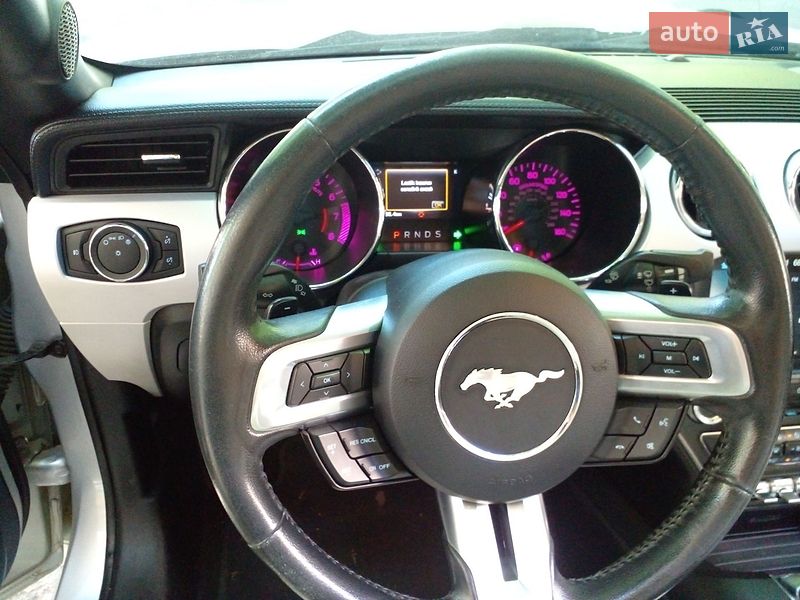Кабріолет Ford Mustang 2015 в Одесі