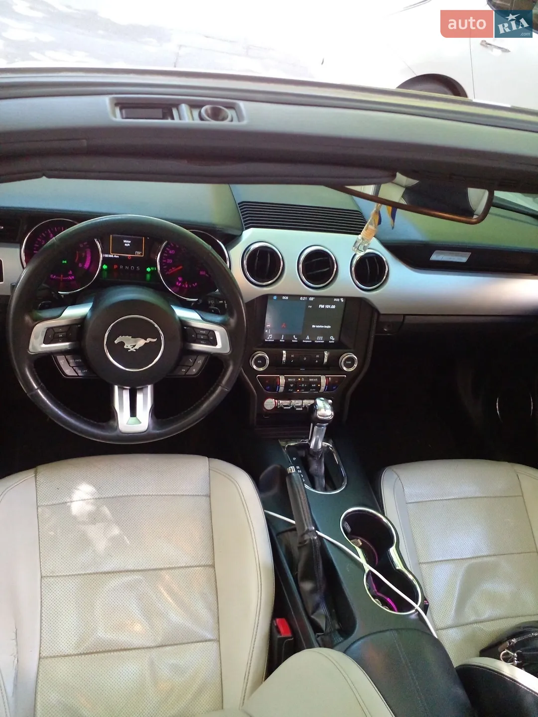 2015 Ford Mustang - мініатюра 6