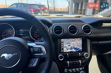 Купе Ford Mustang 2018 в Киеве