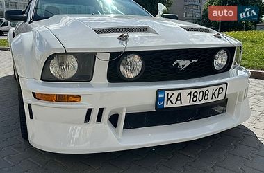 Купе Ford Mustang 2008 в Києві
