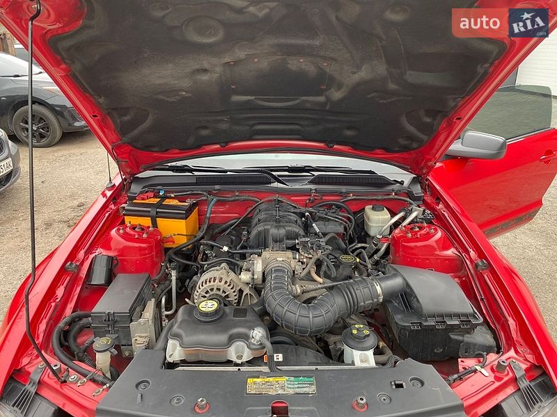 Купе Ford Mustang 2008 в Кропивницком