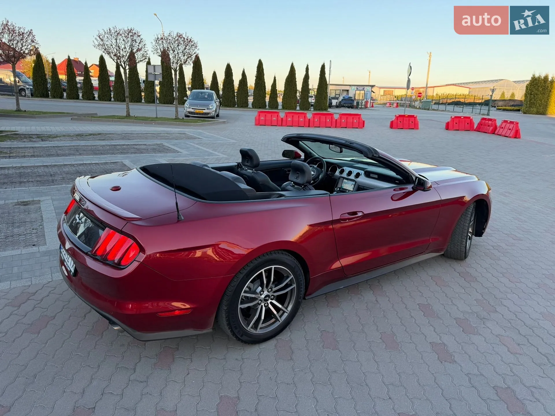 2016 Ford Mustang - мініатюра 7