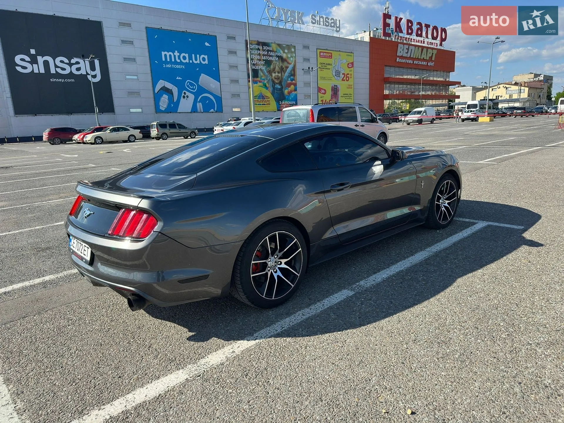 2015 Ford Mustang - мініатюра 6