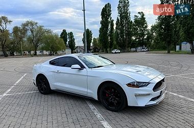 Купе Ford Mustang 2019 в Запоріжжі