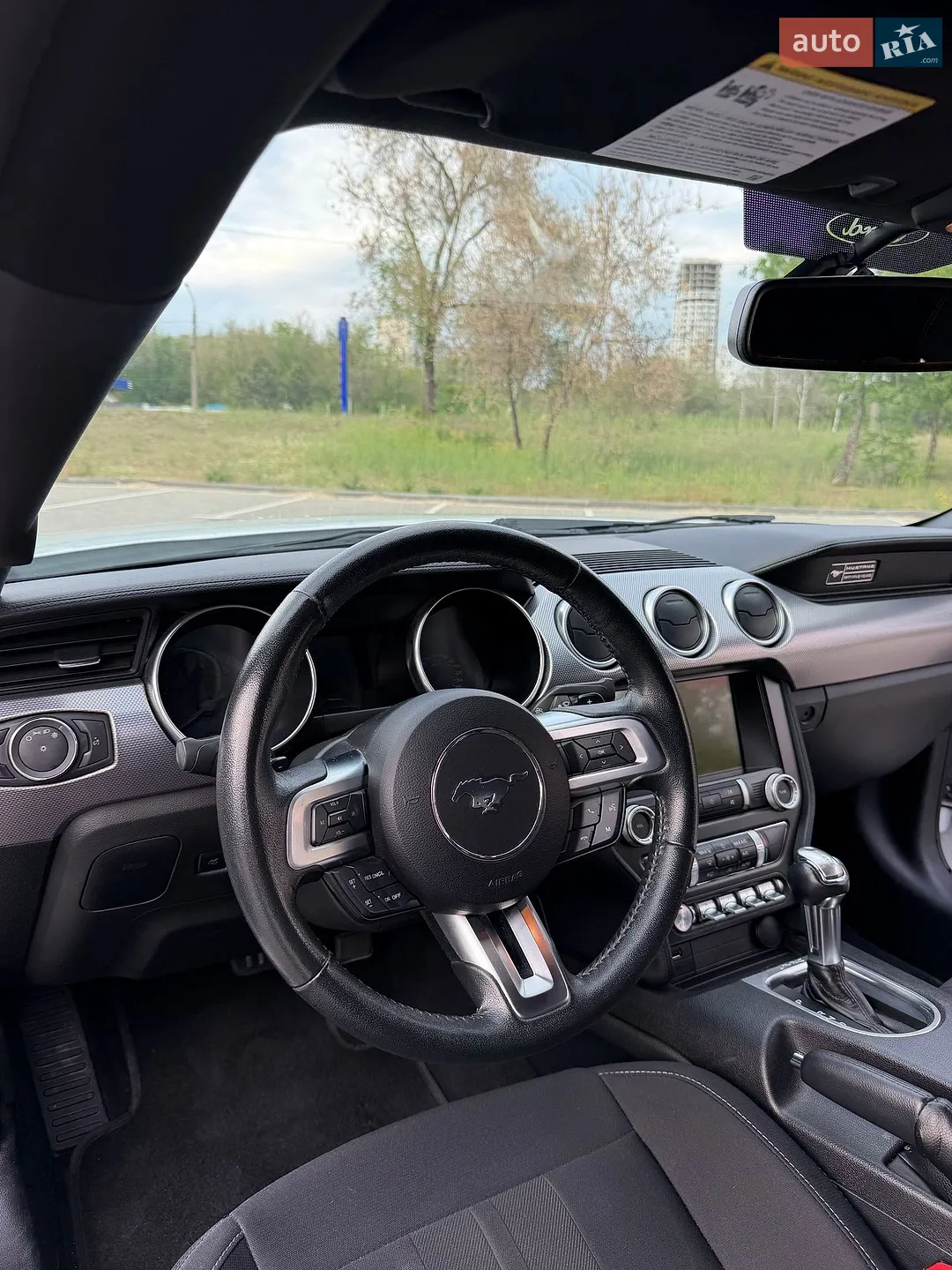 2019 Ford Mustang - мініатюра 12
