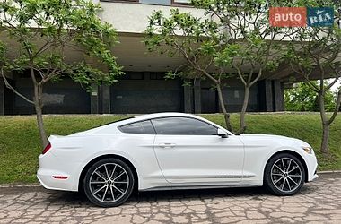 Купе Ford Mustang 2015 в Сумах