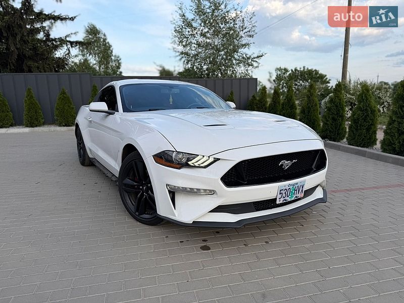Купе Ford Mustang 2019 в Луцьку фото Купе Ford Mustang 2019 в Луцьку