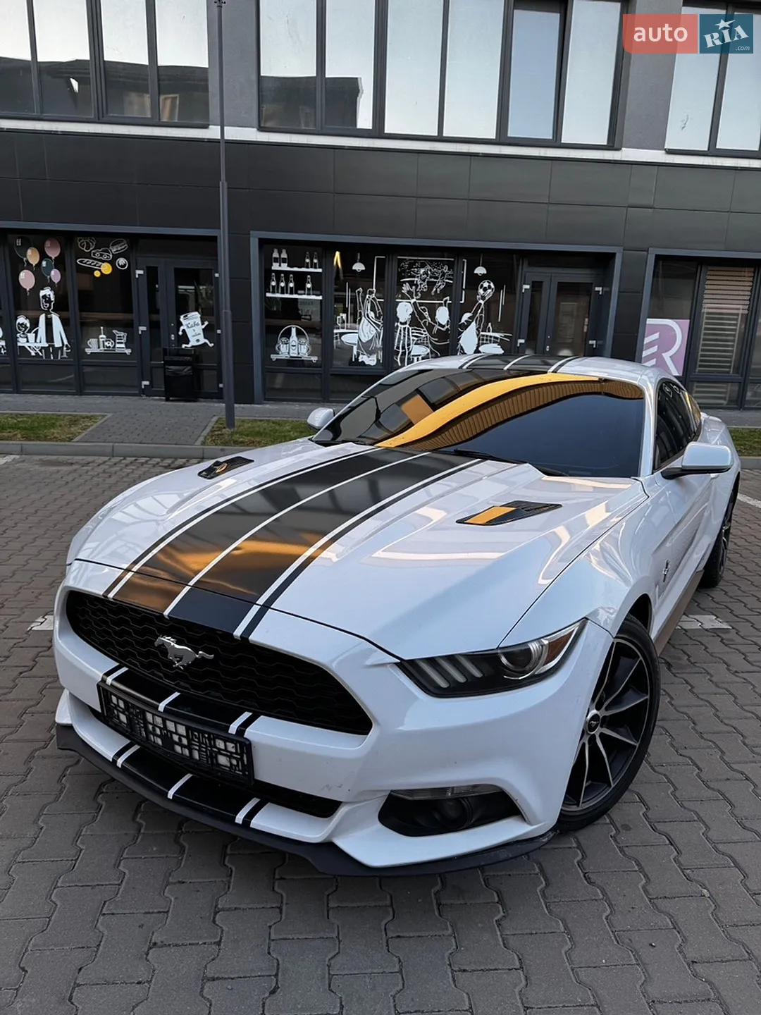 2015 Ford Mustang - мініатюра 2