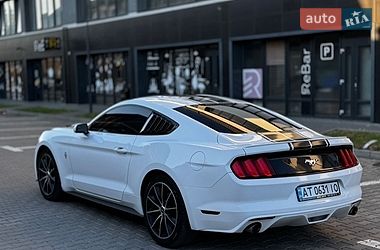Купе Ford Mustang 2015 в Ивано-Франковске