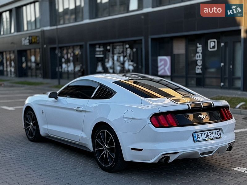 Купе Ford Mustang 2015 в Ивано-Франковске