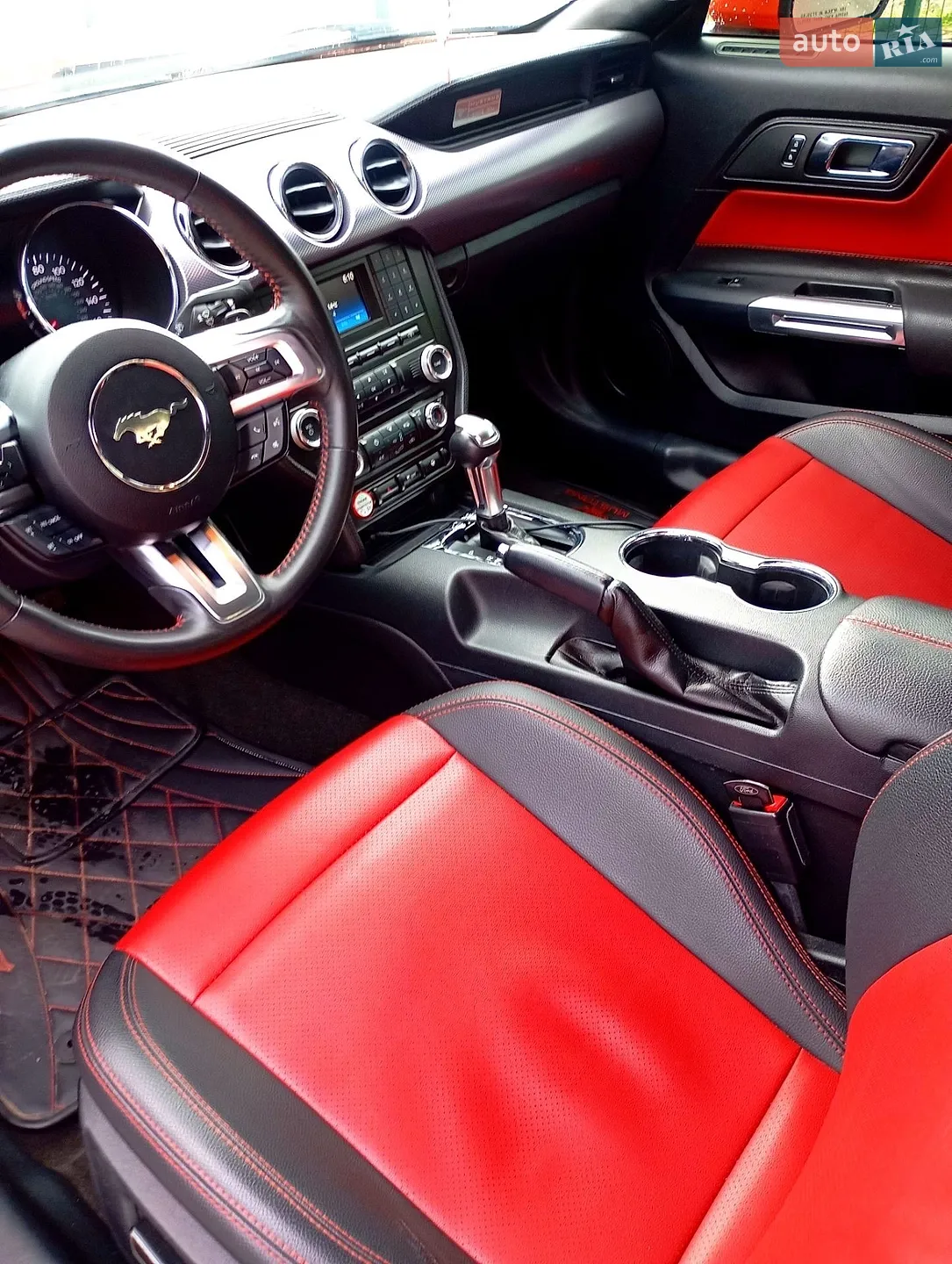 2015 Ford Mustang - мініатюра 6
