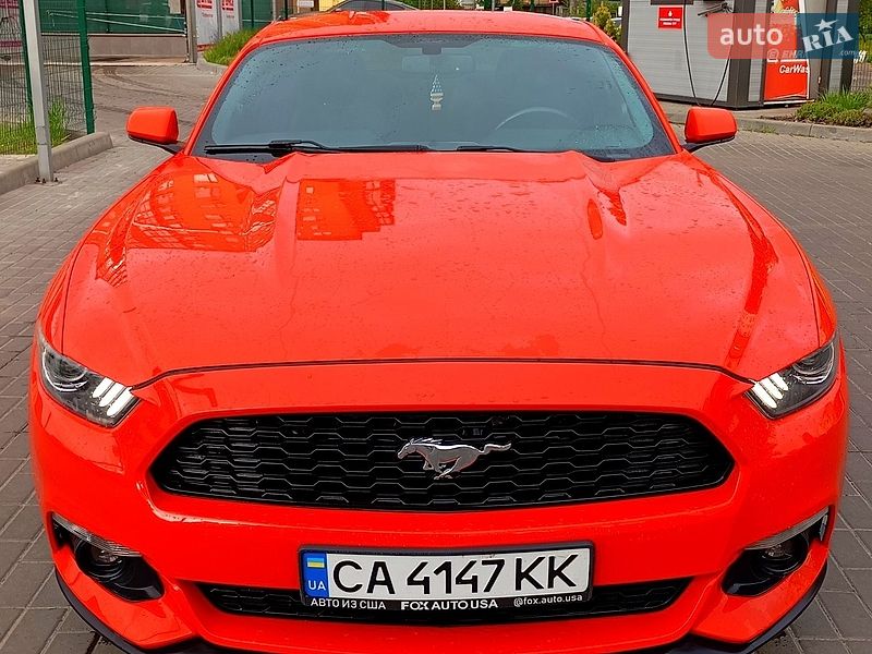 Купе Ford Mustang 2015 в Черкассах