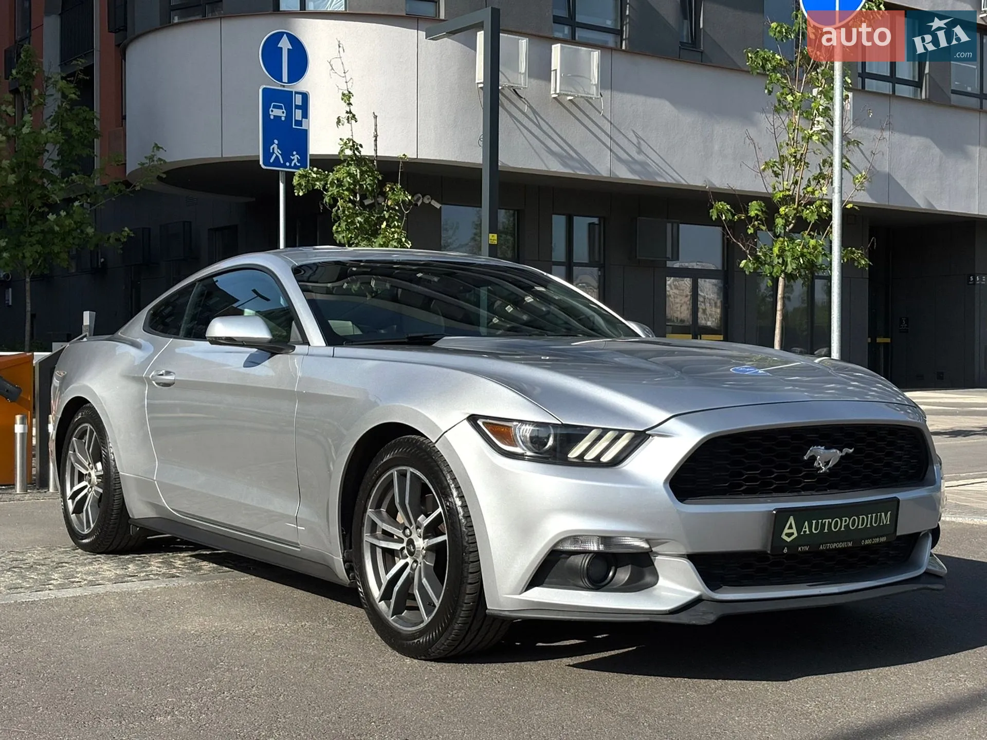 2014 Ford Mustang - мініатюра 4