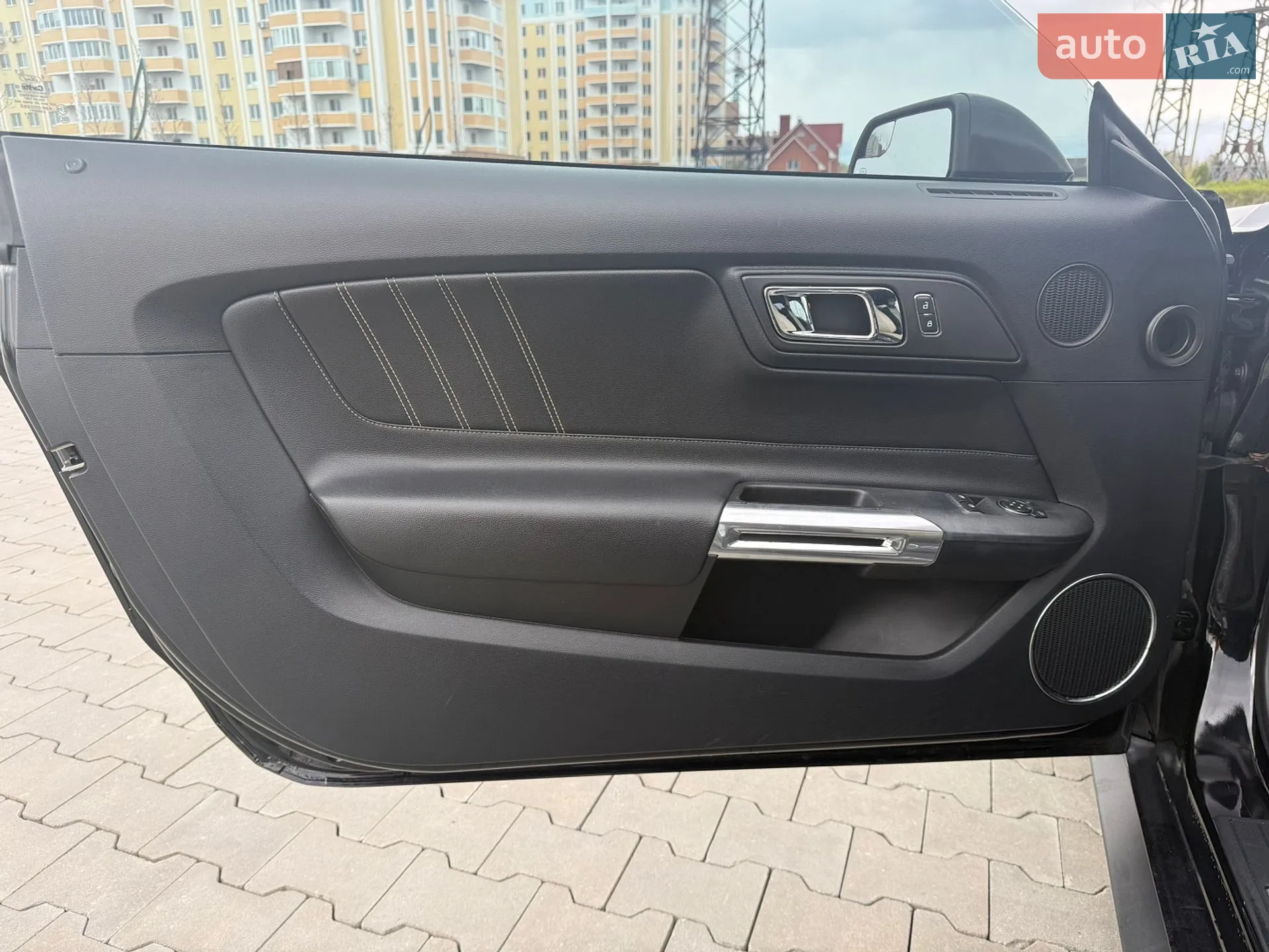 2015 Ford Mustang - мініатюра 16