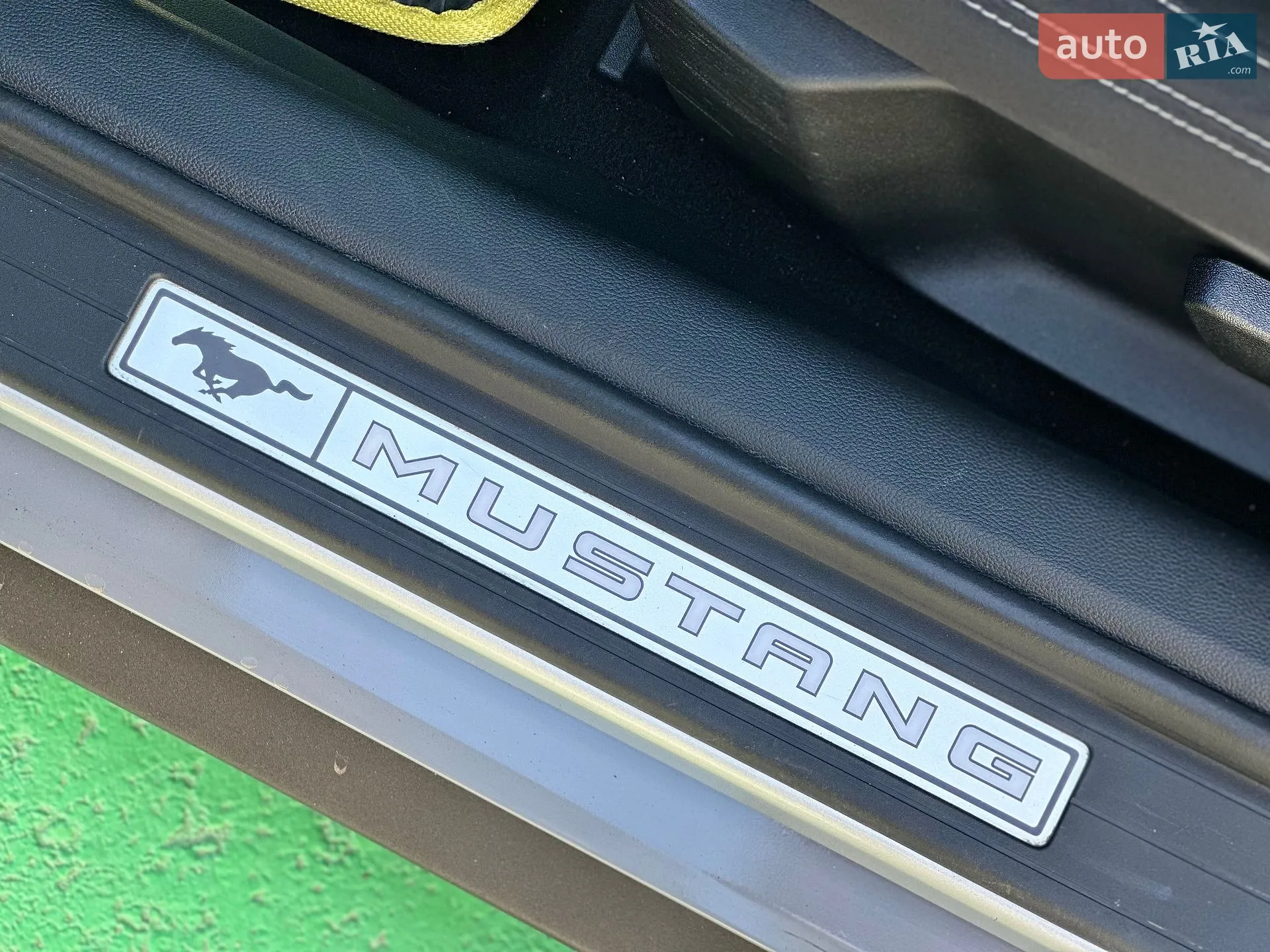 2019 Ford Mustang - мініатюра 24
