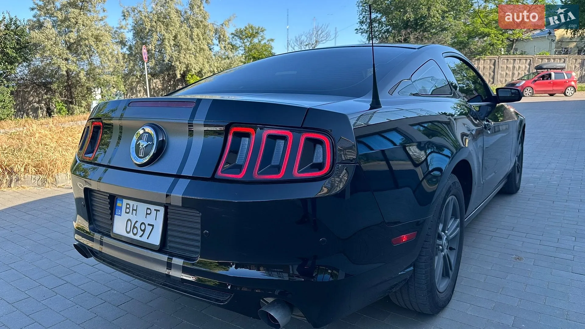 2014 Ford Mustang - мініатюра 8