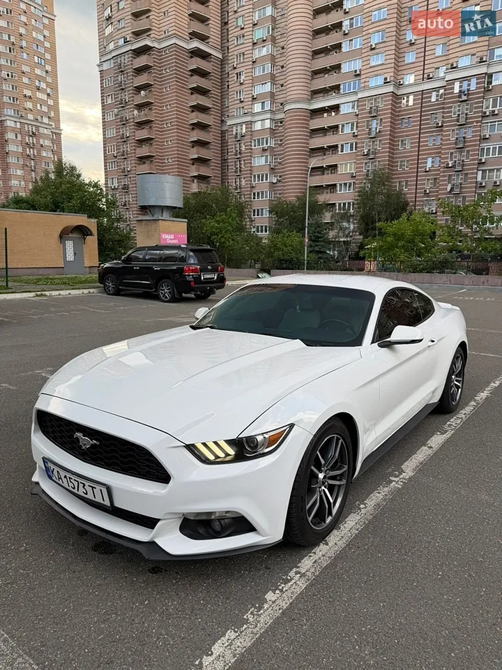 2017 Ford Mustang - мініатюра 9
