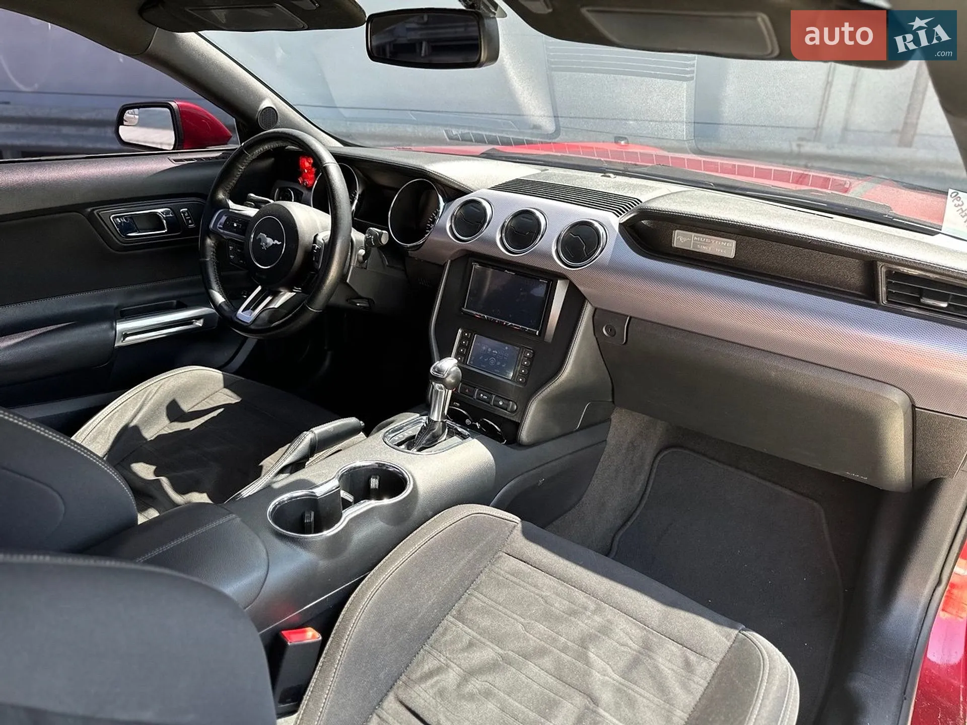 2015 Ford Mustang - мініатюра 9