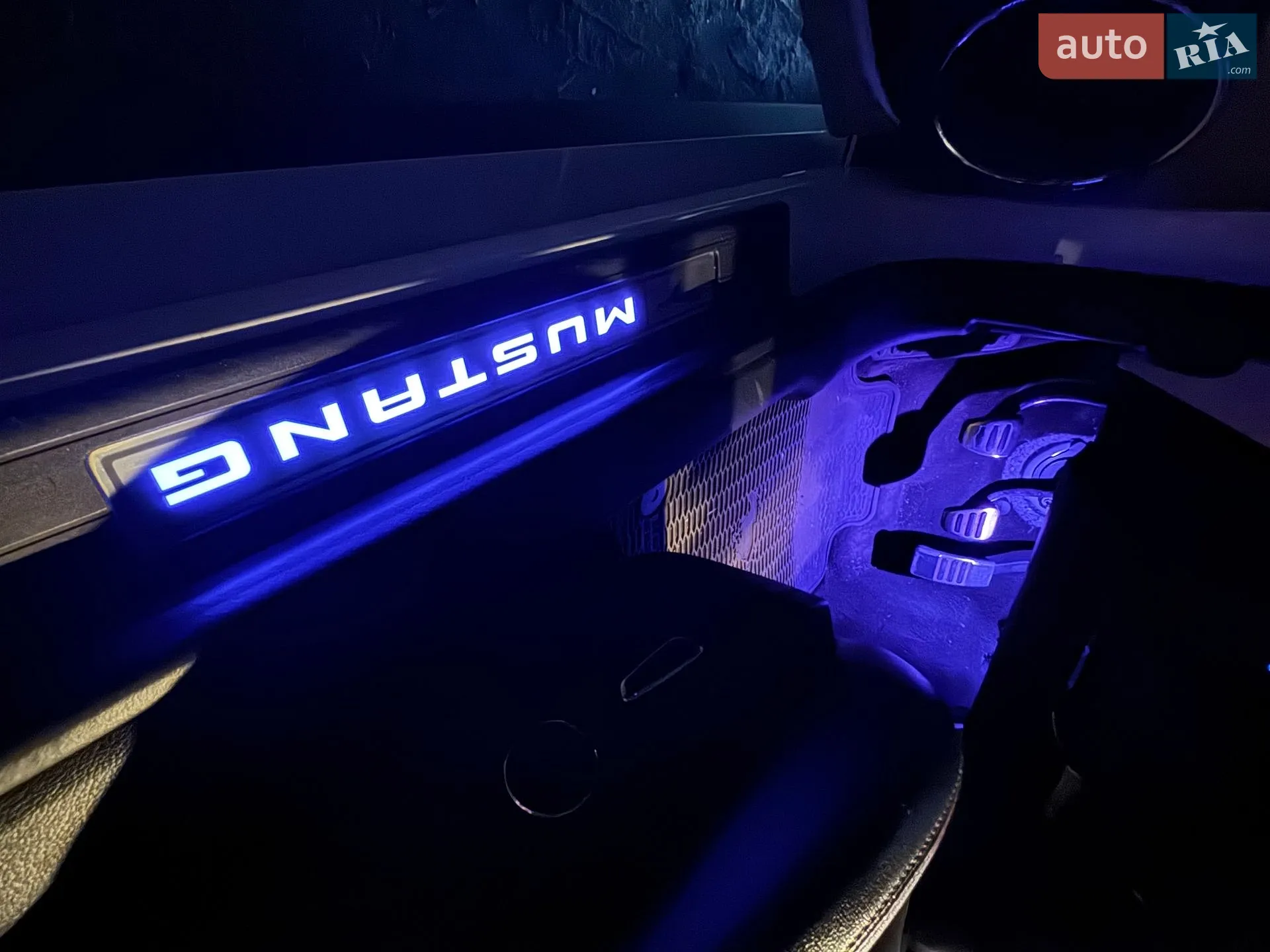 2015 Ford Mustang - мініатюра 8