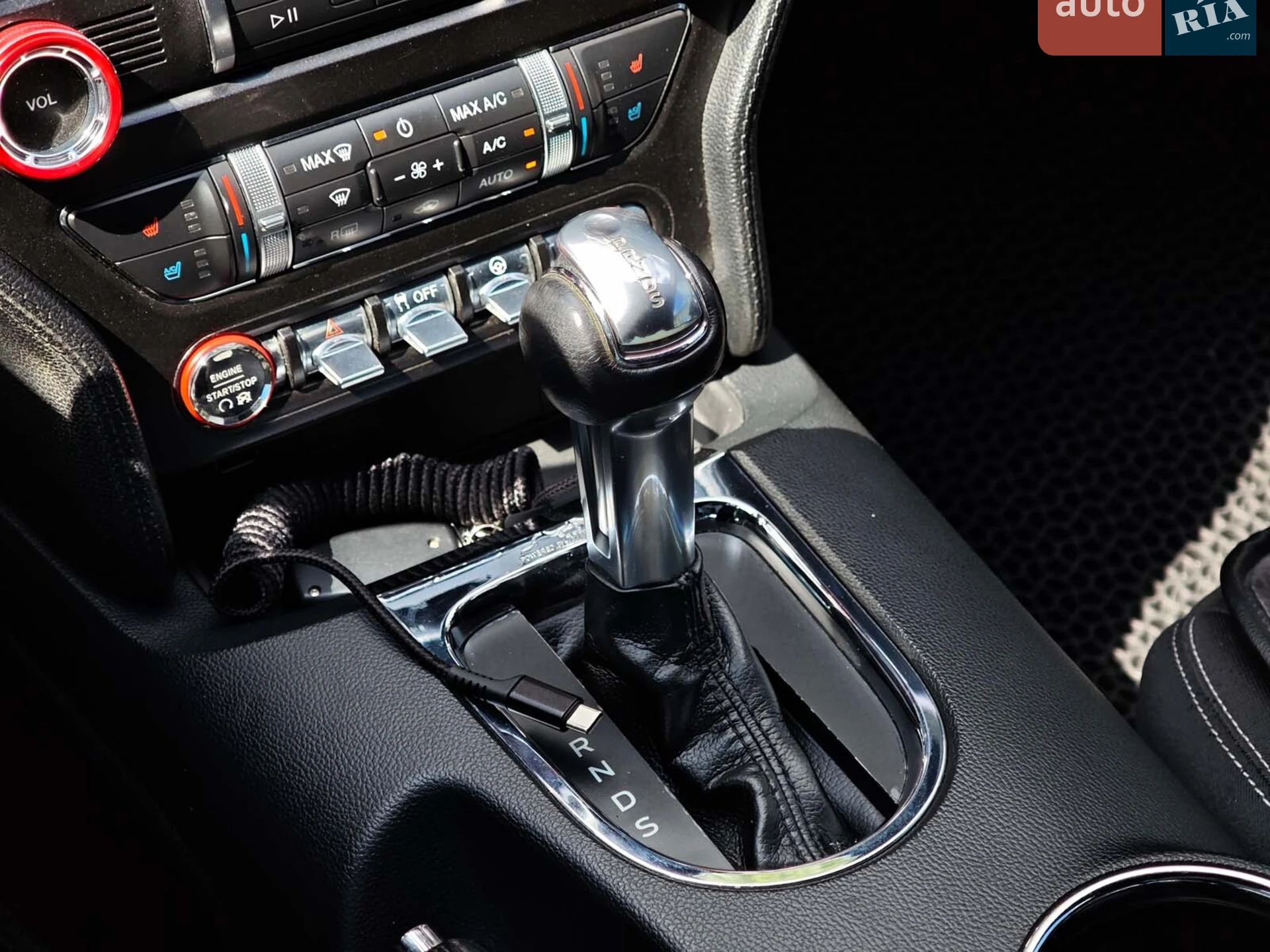2014 Ford Mustang - мініатюра 33