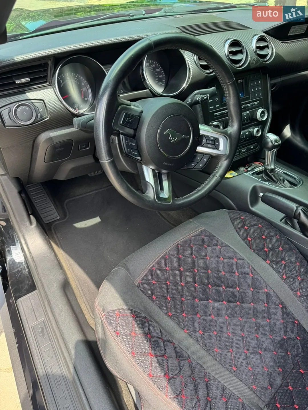 2017 Ford Mustang - мініатюра 10