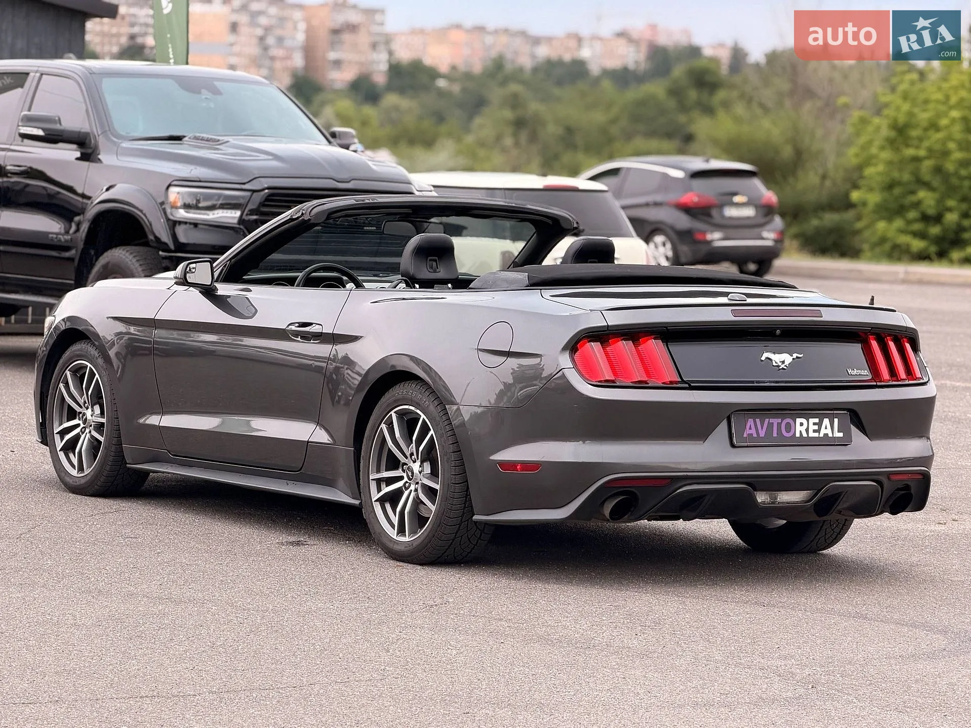 2016 Ford Mustang - мініатюра 25