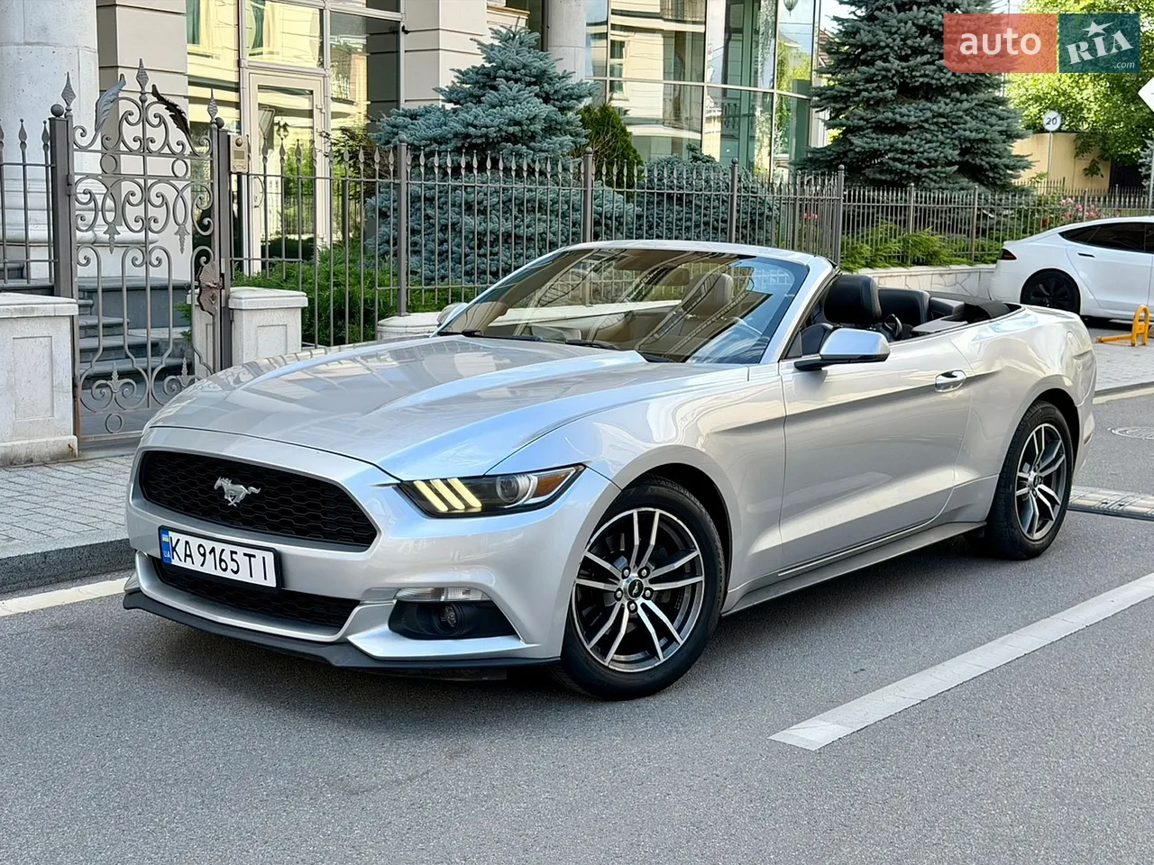 2017 Ford Mustang - мініатюра 12