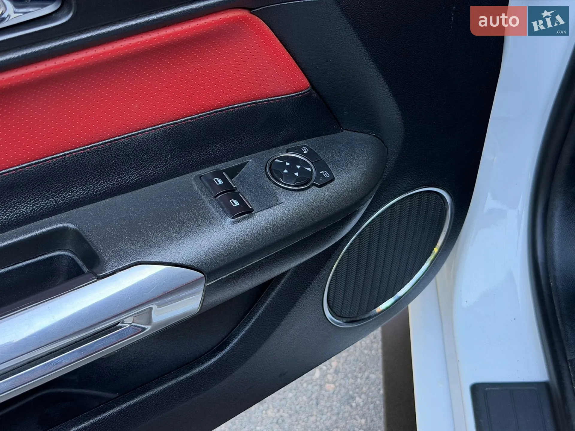 2015 Ford Mustang - мініатюра 34