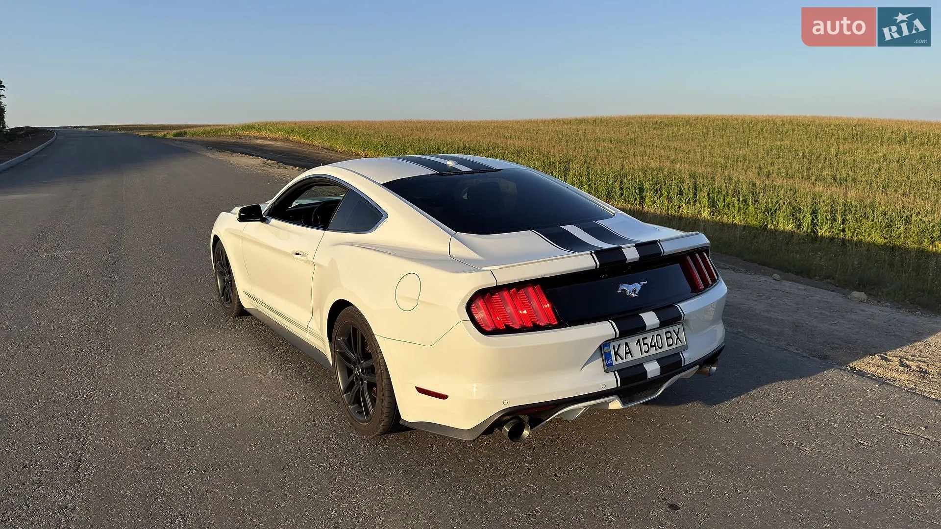 2016 Ford Mustang - мініатюра 11