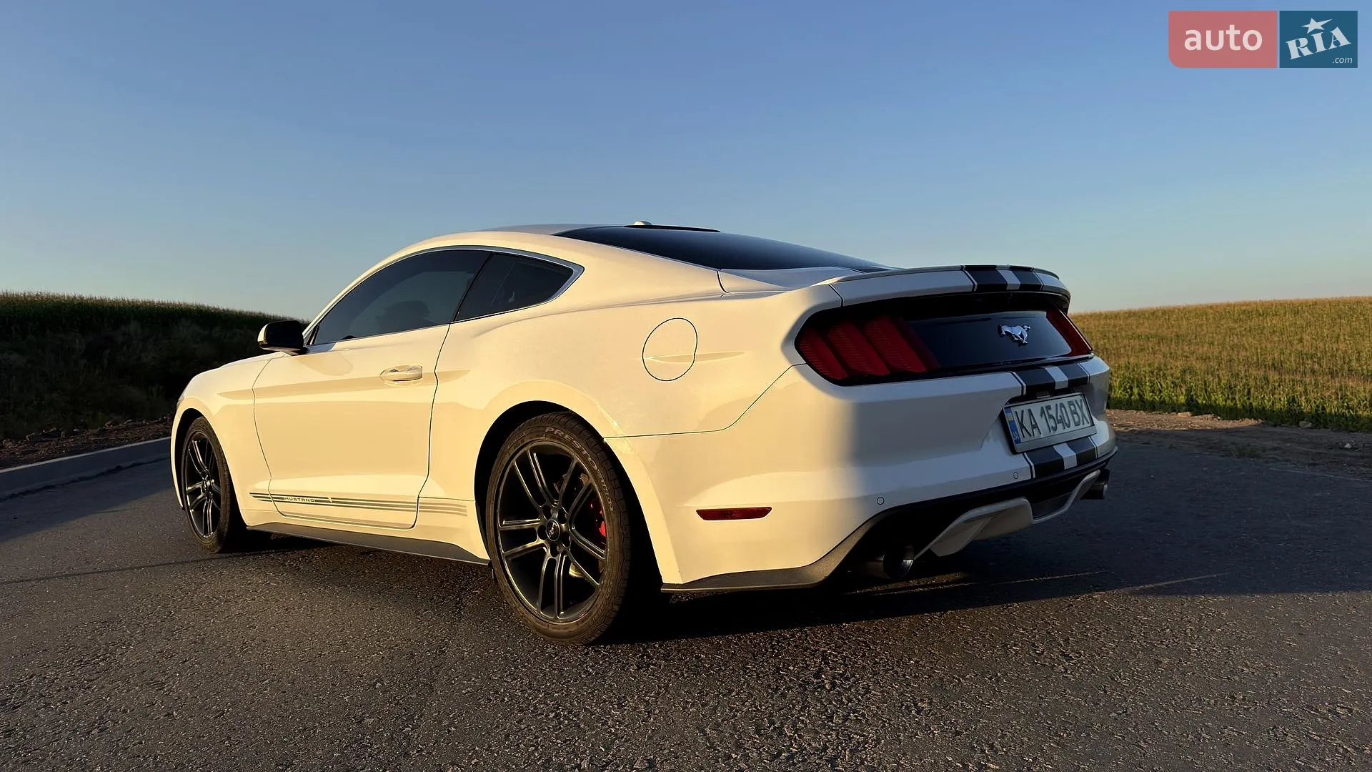 2016 Ford Mustang - мініатюра 10