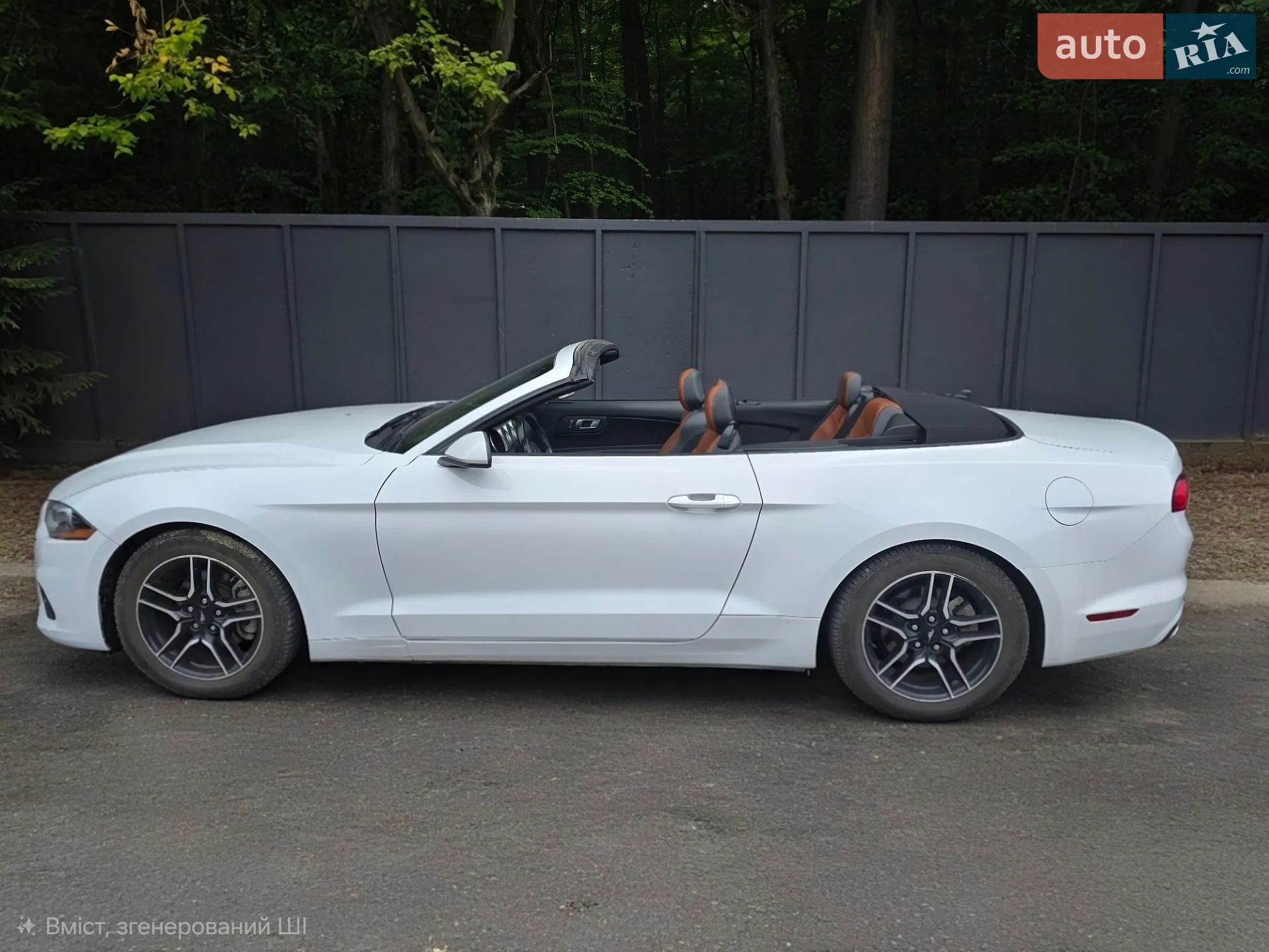 2022 Ford Mustang - мініатюра 9