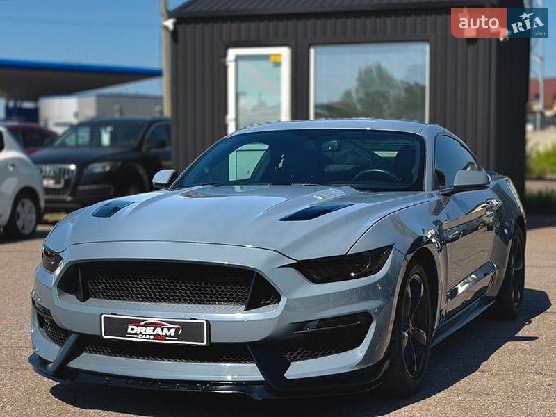 Купе Ford Mustang 2016 в Кременчуге