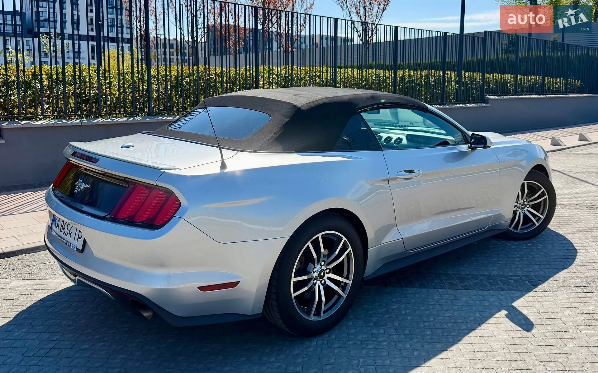 2015 Ford Mustang - мініатюра 8
