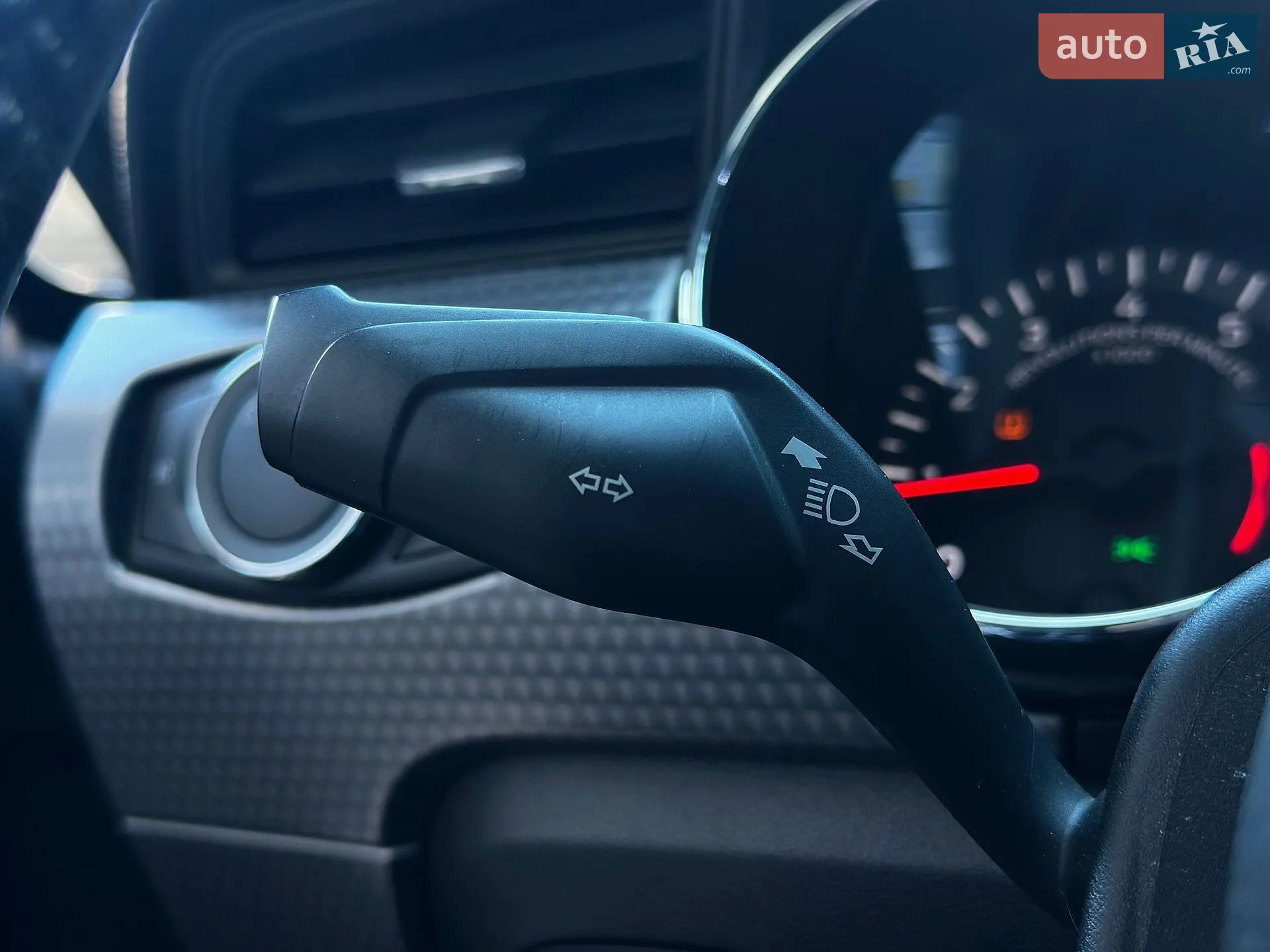 2015 Ford Mustang - мініатюра 51